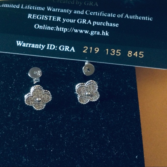 .30CARAT Diamond Moissanite Studs - Picture 11 of 12